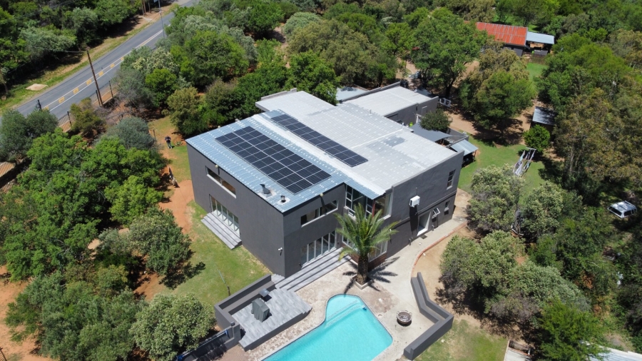 5 Bedroom Property for Sale in Rayton Free State